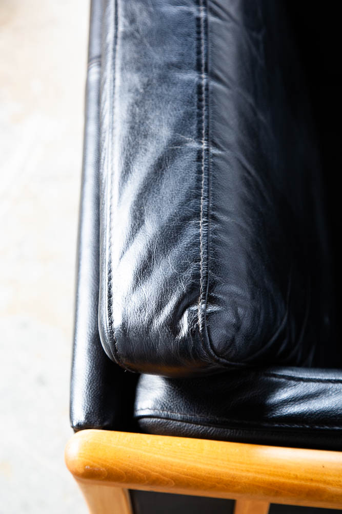 Mid Century Danish Modern Lounge Chair Stouby Worn Leather Black Arm Denmark Vintage - Image 12