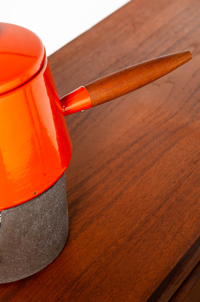 Mid Century Danish Modern Fondue Set Teak Cheese Orange Michael Lax Copco Enamel Cast Iron Vintage - Image 7