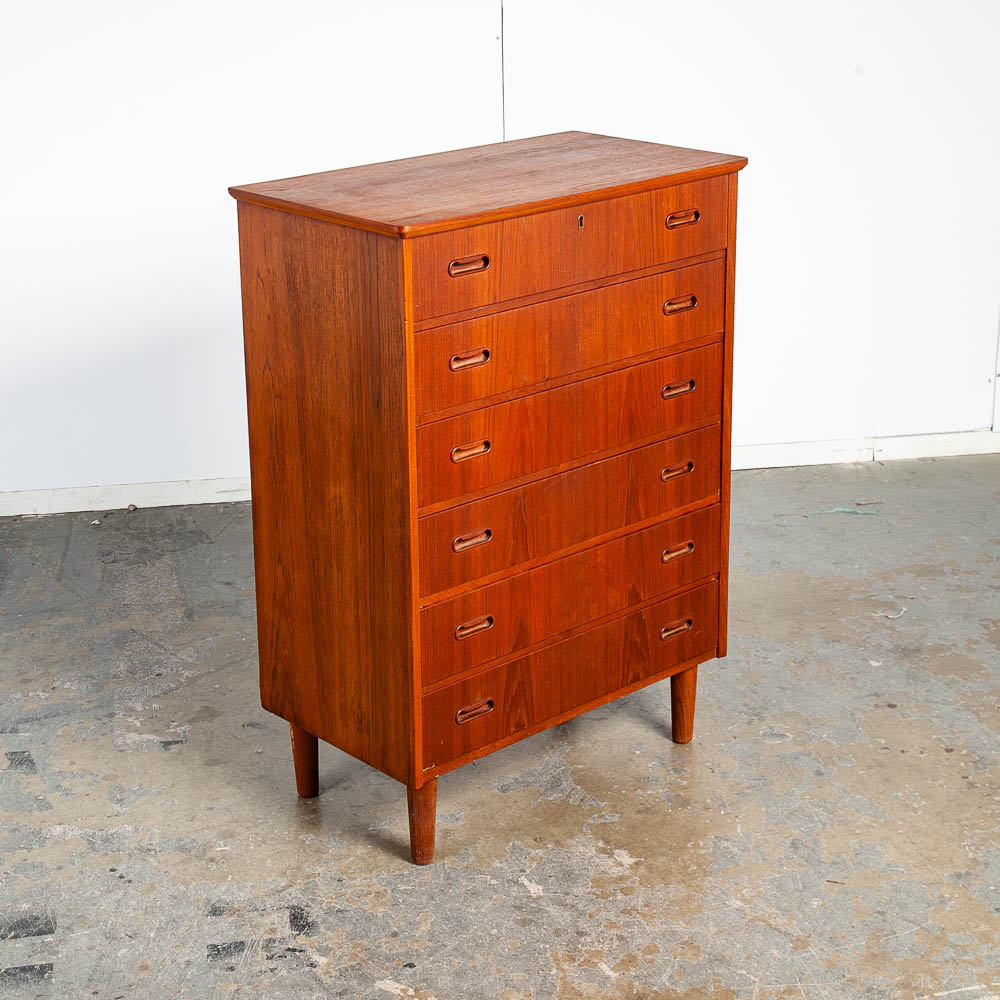 Mid Century Danish Modern Highboy Dresser 6 Drawer Teak Denmark Round Handle Locking Vintage - Image 4
