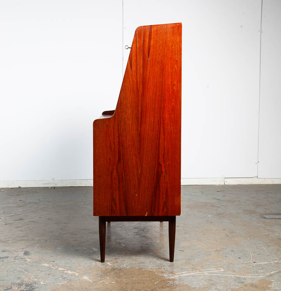 Mid Century Danish Modern Secretary Desk Bureau Denmark Vintage Drawers Vanity - Image 5