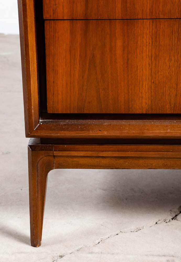 Mid Century Modern Credenza Dresser 6 Drawer Walnut Vintage Mcm Restored Drexel Vintage - Image 9