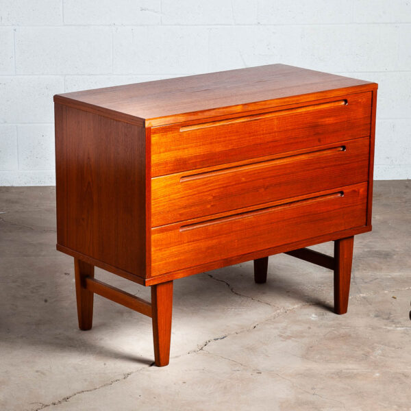 Mid Century Danish Modern Chest Drawers Dresser 3 Drawer Solid Teak Wood Denmark - Image 8