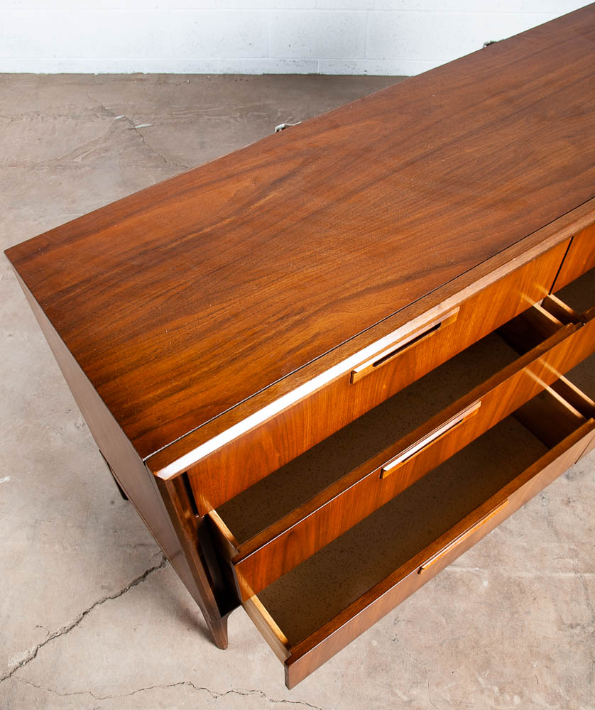 Mid Century Modern Credenza Dresser 6 Drawer Walnut Vintage Mcm Restored Drexel Vintage - Image 7