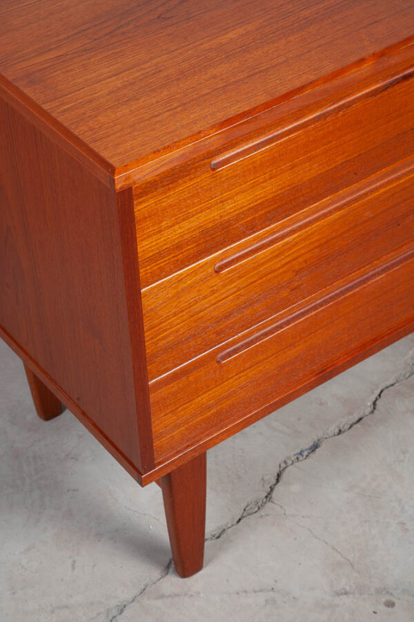 Mid Century Danish Modern Chest Drawers Dresser 3 Drawer Solid Teak Wood Denmark - Image 11