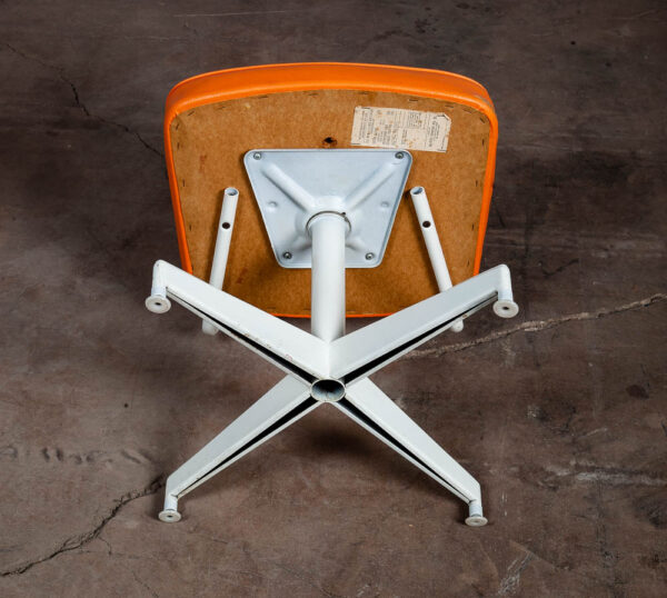 Mid Century Modern Office Chair Cali-Style Orange White Swivel Lounge Vintage - Image 7