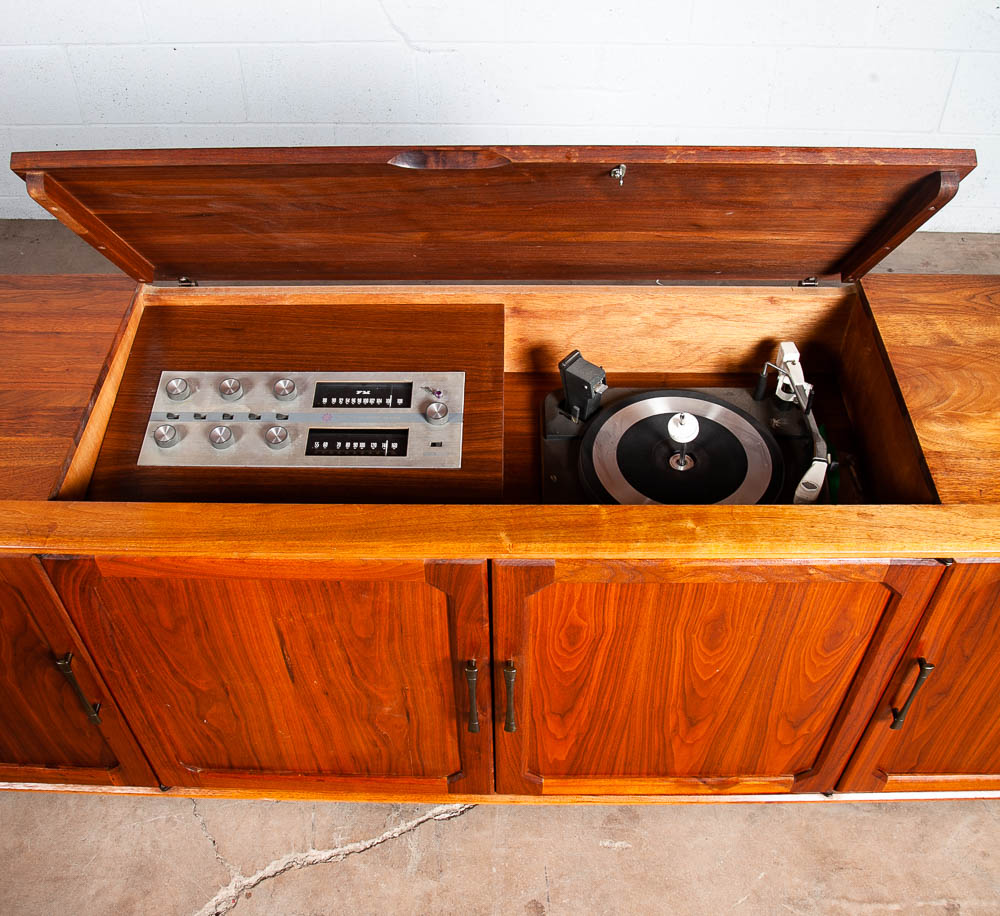 Mid Century Modern Credenza Stereo Console Ace-Hi Hifi Walnut Record Player - Image 4
