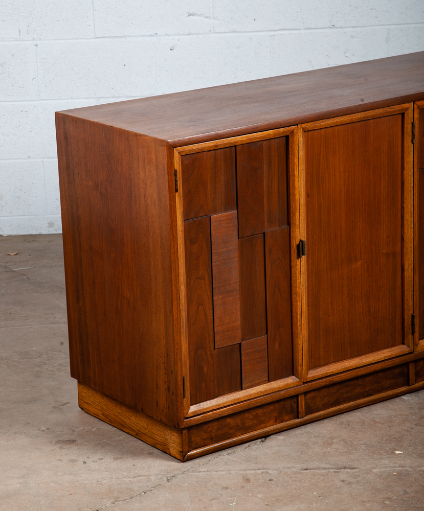 Mid Century Modern Credenza Sideboard Kroehler Entry Walnut Refinished Drawers M - Image 10