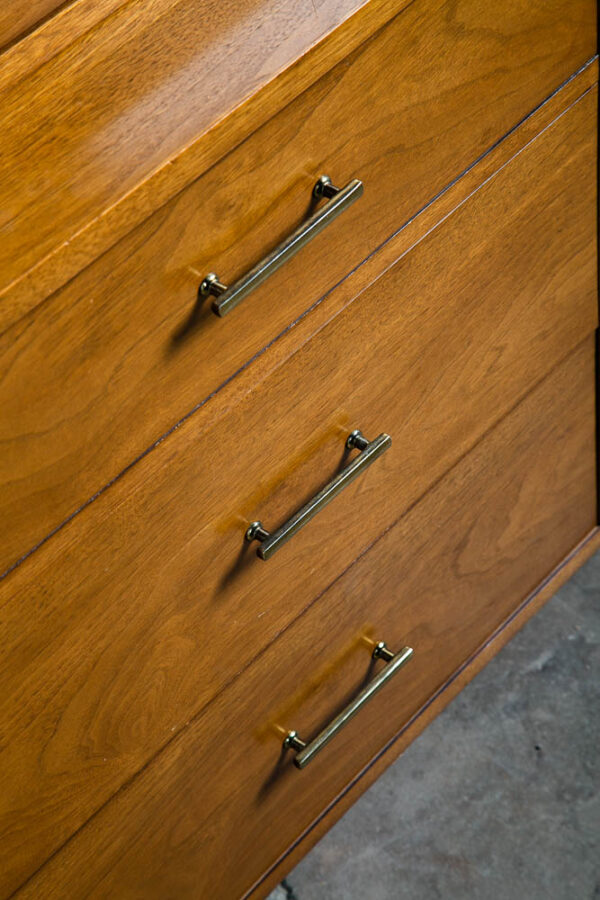 Mid Century Modern China Cabinet Hutch Cabinet Glass Display Drexel Biscayne Walnut Mcm - Image 9