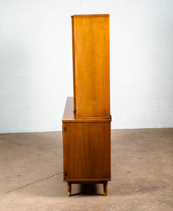 Mid Century Modern China Cabinet Hutch Cabinet Glass Display Drexel Biscayne Walnut Mcm - Image 4
