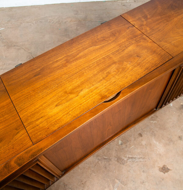 Mid Century Modern Stereo Console Record Player RCA Victor Radio Credenza Hifi M - Image 7