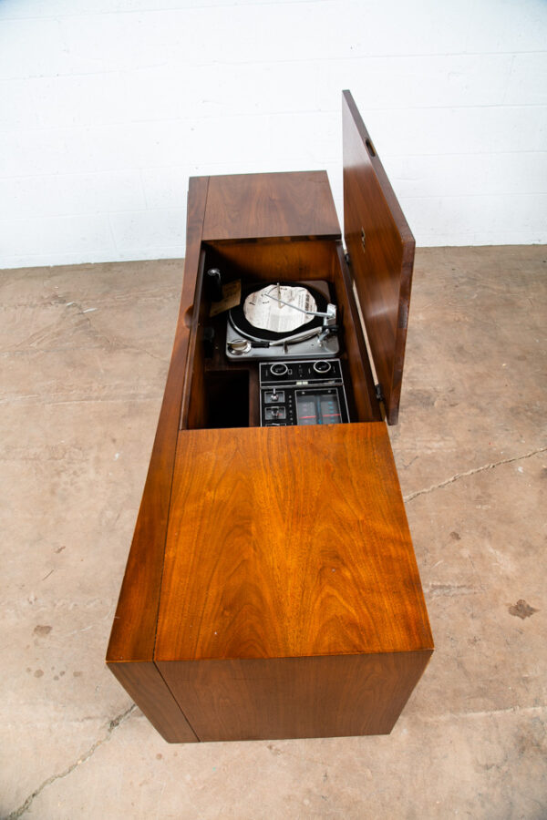 Mid Century Modern Stereo Console Record Player RCA Victor Radio Credenza Hifi M - Image 9