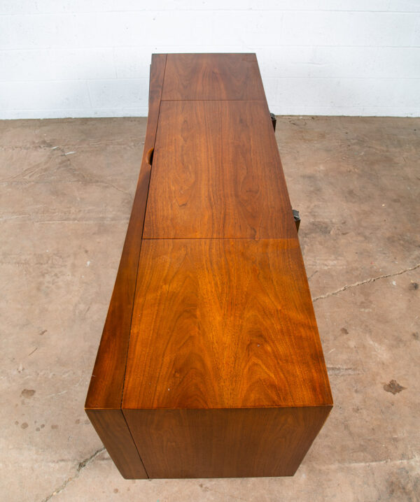 Mid Century Modern Stereo Console Record Player RCA Victor Radio Credenza Hifi M - Image 8