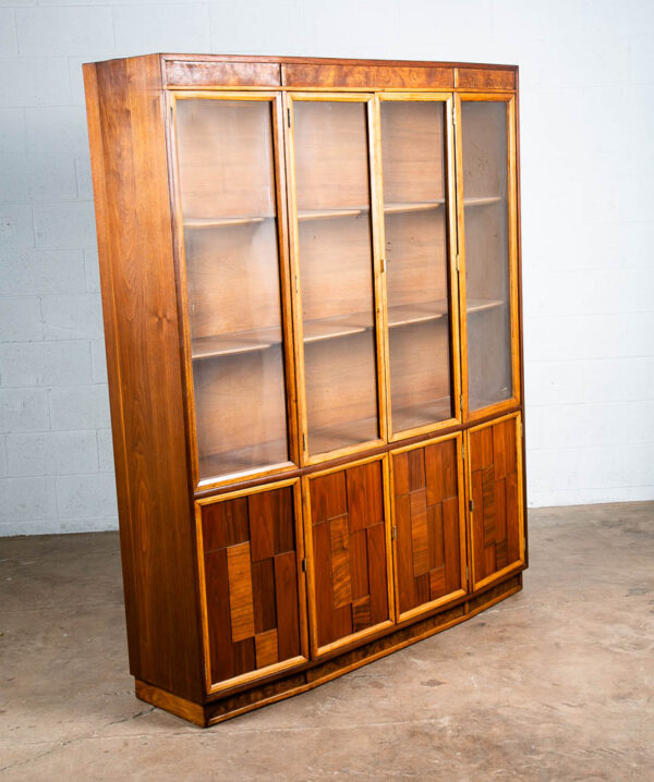 Mid Century Modern China Cabinet Credenza Glass Walnut Kroehler Drawers Hutch