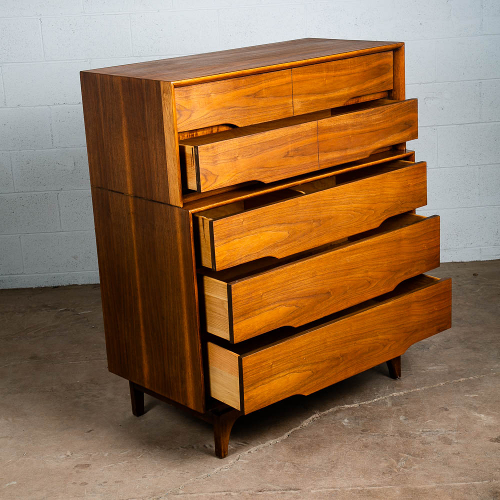 Mid Century Modern Dresser Highboy Kent Coffey Drexel 5 Drawer Walnut Vintage - Image 4