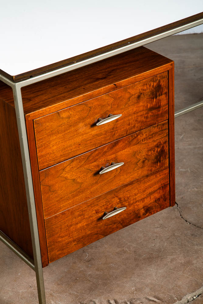 Mid Century Modern Desk Vista Of California Walnut Metal White 3 Drawers Mcm - Image 8