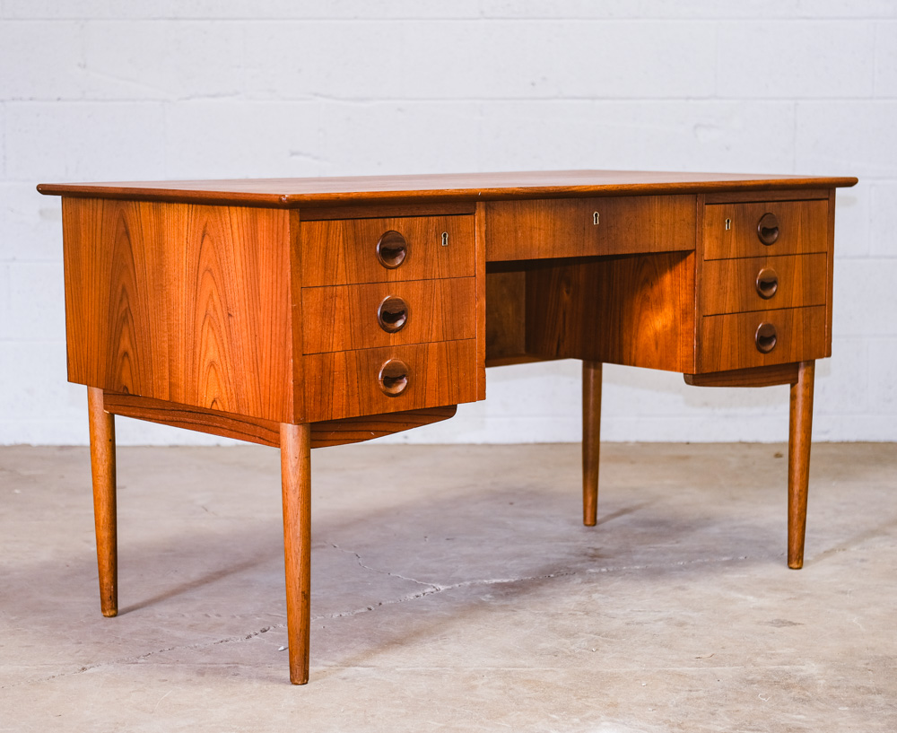 Mid Century Danish Modern Desk Executive Teak 7 Drawer Bookshelf Floating Doors