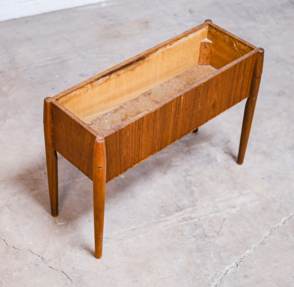 Mid Century Danish Modern Planter Teak Denmark Rectangular Outdoor / Indoor Mcm - Image 3