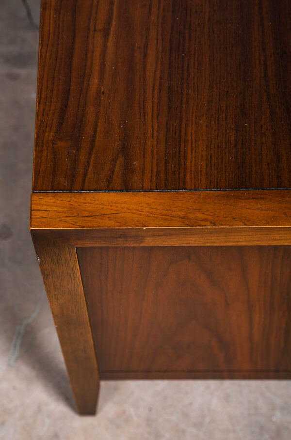 Mid Century Modern Nightstand Side Table Doors Drawer Walnut Wood Vintage Drexel - Image 8