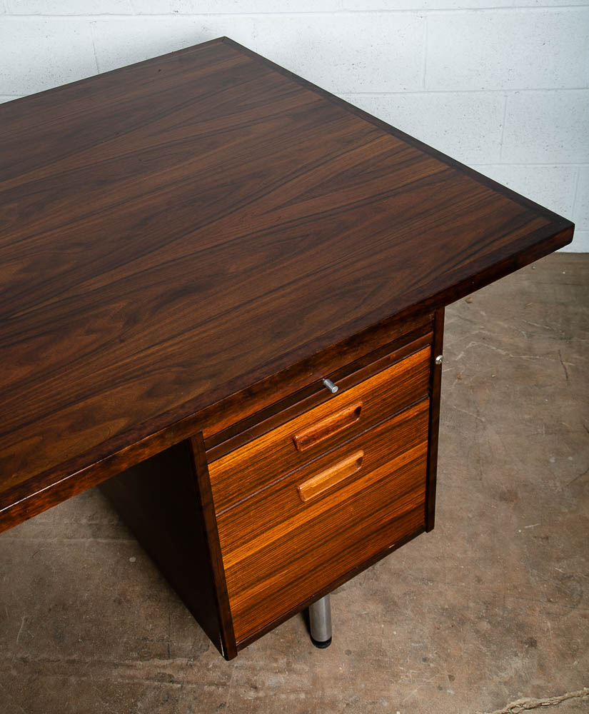 Mid Century Danish Modern Desk Executive Brazilian Rosewood Metal 5 Drawer Mcm - Image 10