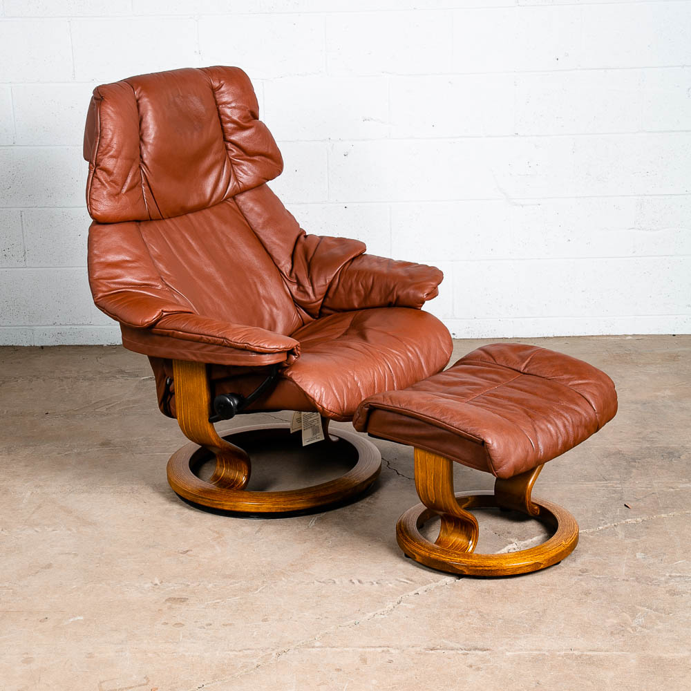 Mid Century Modern Lounge Chair Ox Blood Red Leather Ekornes Recliner Stressless