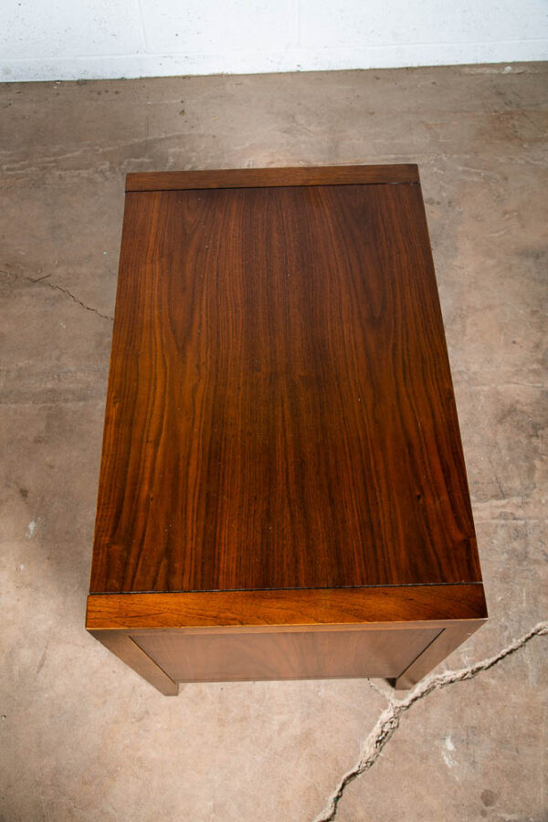 Mid Century Modern Nightstand Side Table Doors Drawer Walnut Wood Vintage Drexel - Image 7
