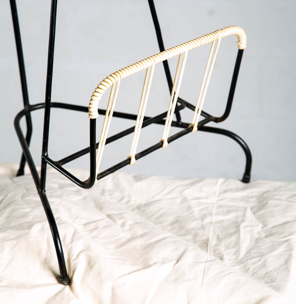Mid Century Danish Modern End Table Side Teak Magazine Rack Compact Tripod 3 Leg - Image 5