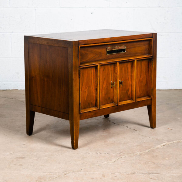 Mid Century Modern Nightstand Side Table Doors Drawer Walnut Wood Vintage Drexel - Image 2