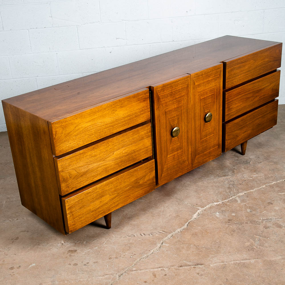 Mid Century Modern Credenza Dresser American Martinsville Walnut Wood 9 Drawer - Image 3
