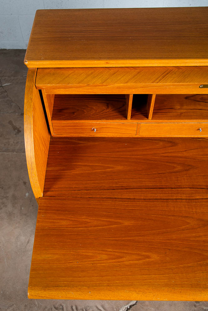 Mid Century Danish Modern Desk Rolltop Secretary Teak Wood Denmark Vintage Legs - Image 11