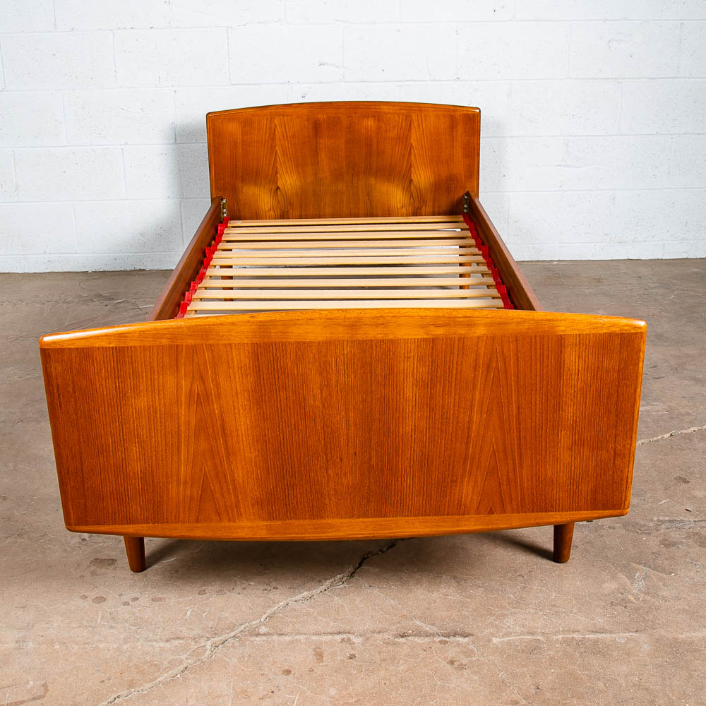 Mid Century Danish Modern Bed Frame Sm Single Teak Denmark Sannemanns Mobler - Image 2