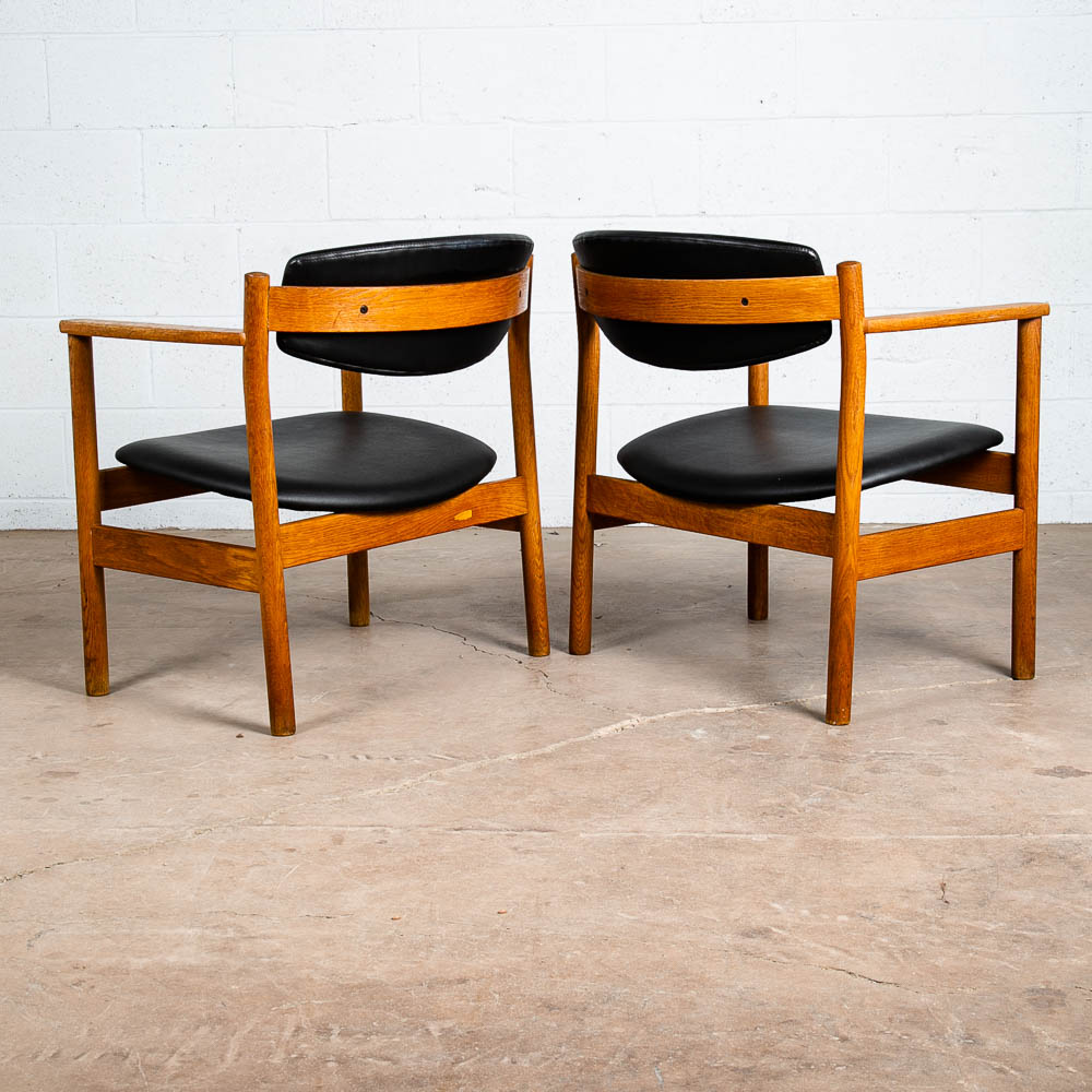 Mid Century Danish Modern Lounge Chairs Armchair Set Oak Wood Black FDB Mobler - Image 3