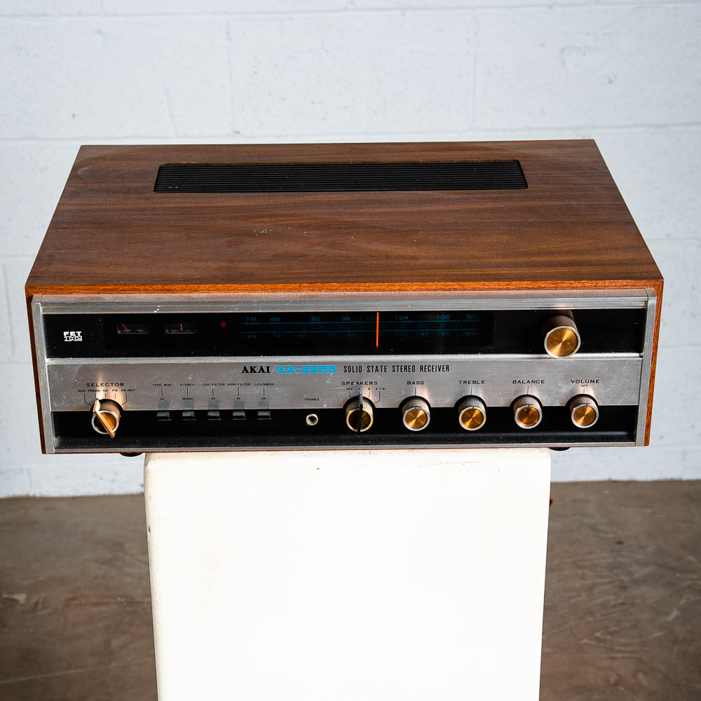 Vintage Receiver Akai Silver Face AA-6600 Stereo Walnut Wood Case Solid State VG - Image 2