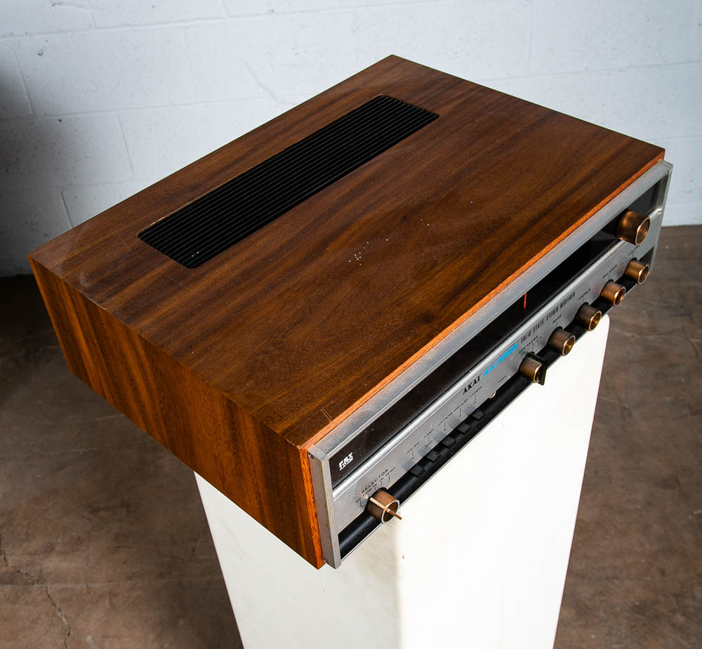 Vintage Receiver Akai Silver Face AA-6600 Stereo Walnut Wood Case Solid State VG - Image 4