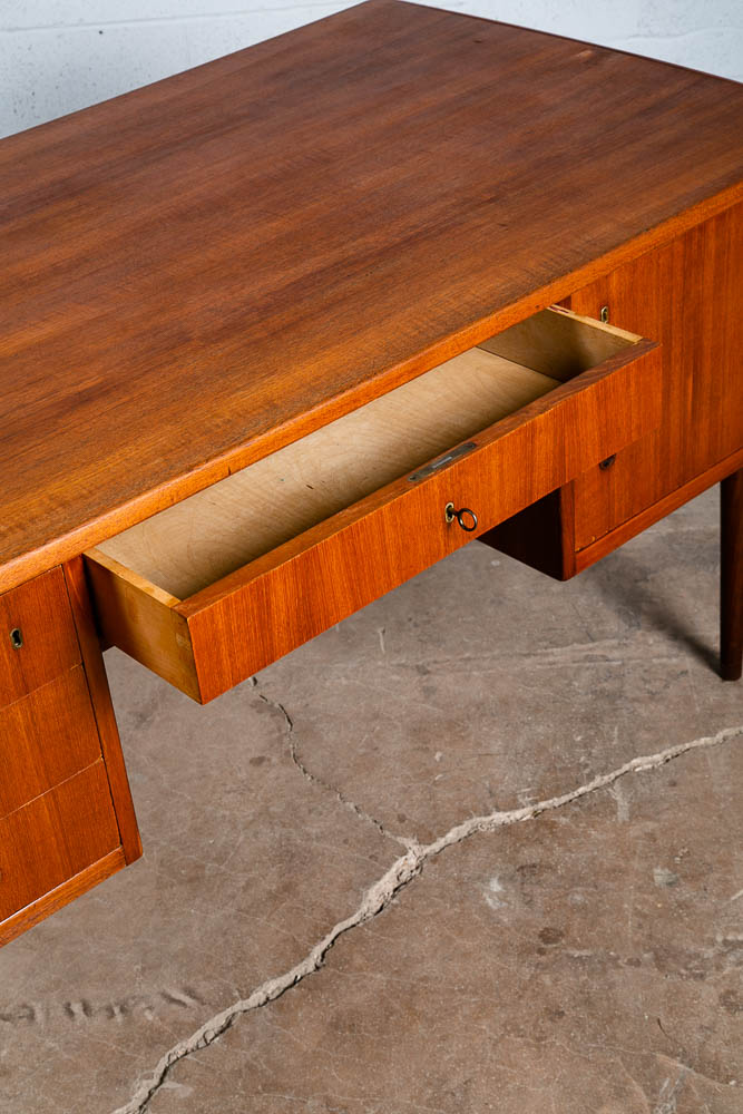 Mid Century Danish Modern Desk Executive Teak 6 Drawer Bookshelf Floating Lock - Image 12