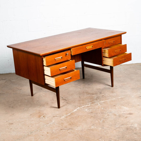 Mid Century Danish Modern Desk Executive Teak Floating 7 Drawer Bookshelf Office - Image 3