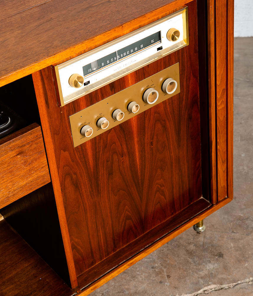 Mid Century Modern Credenza Stereo Console Cabinet Tambour Door Barzilay Walnut - Image 7