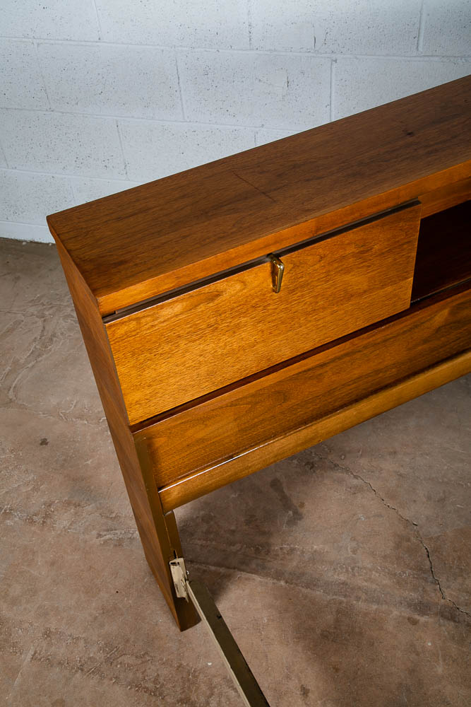 Mid Century Modern Headboard Bed frame Full Sz Johnson Carper Foot Board Walnut - Image 10