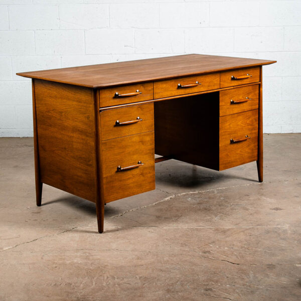 Mid Century Modern Desk Executive 5 Drawer Walnut Wood Henredon Circa '60 Mcm NM