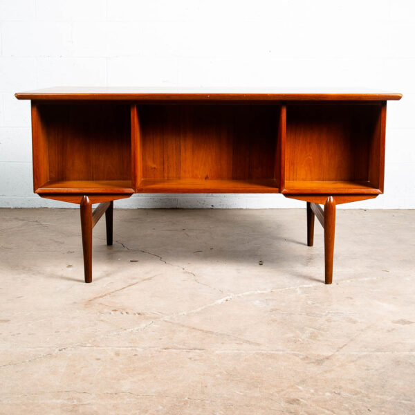 Mid Century Danish Modern Desk Executive Teak Floating 7 Drawer Bookshelf Office - Image 6