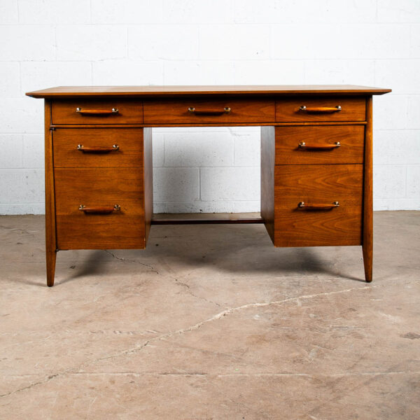 Mid Century Modern Desk Executive 5 Drawer Walnut Wood Henredon Circa '60 Mcm NM - Image 2