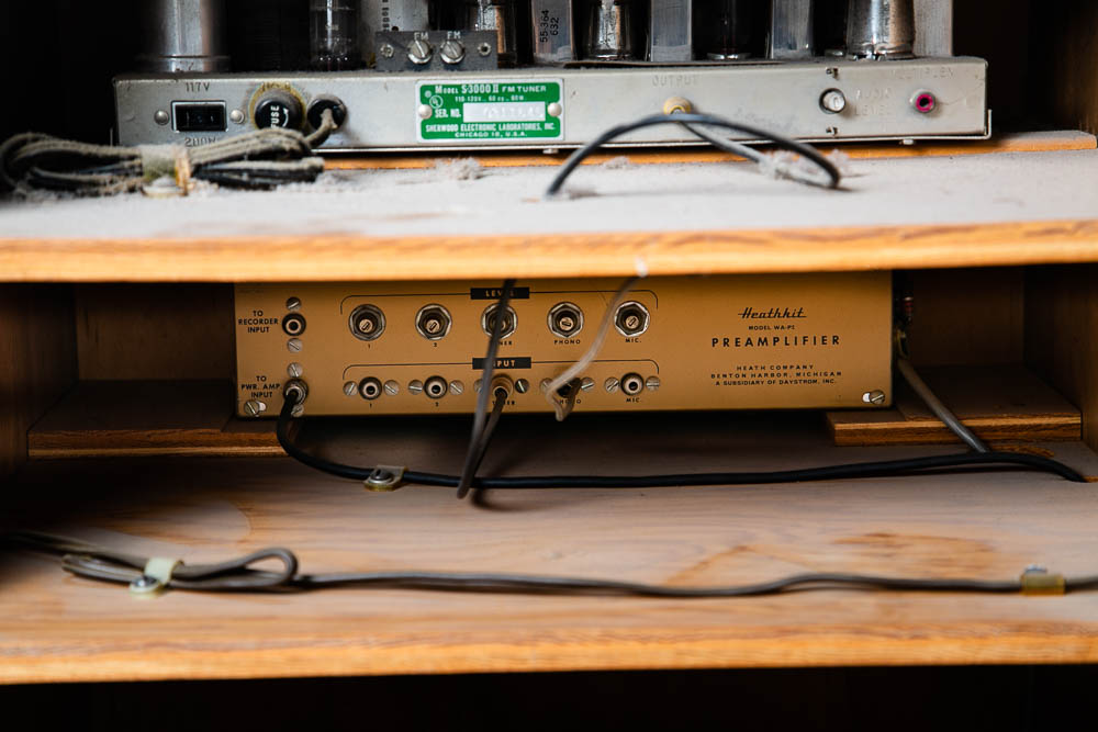 Mid Century Modern Credenza Stereo Console Cabinet Tambour Door Barzilay Walnut - Image 12