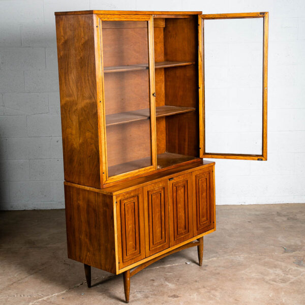Mid Century Modern Hutch Credenza Broyhill Sculptra China Cabinet Display Glass - Image 3