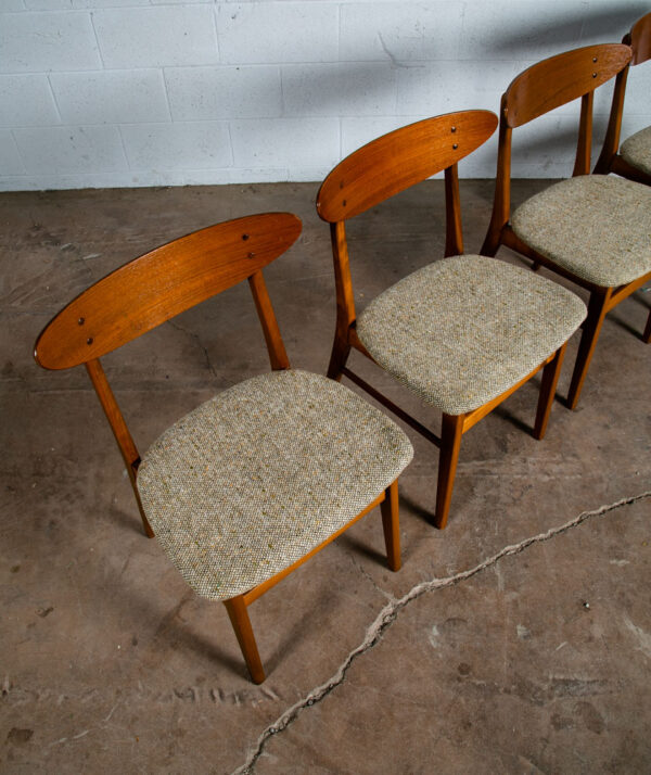 Mid Century Danish Modern Dining Chair Oatmeal Tweed Set 4 Teak Round Copenhagen - Image 5