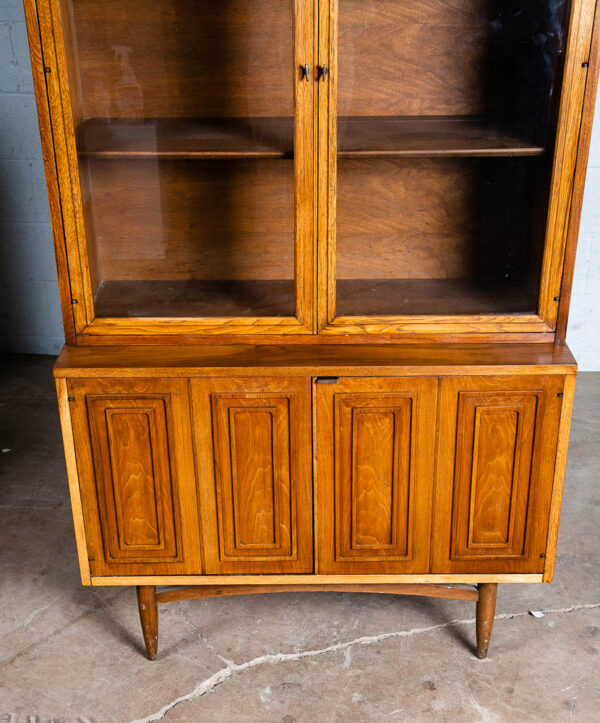 Mid Century Modern Hutch Credenza Broyhill Sculptra China Cabinet Display Glass - Image 7