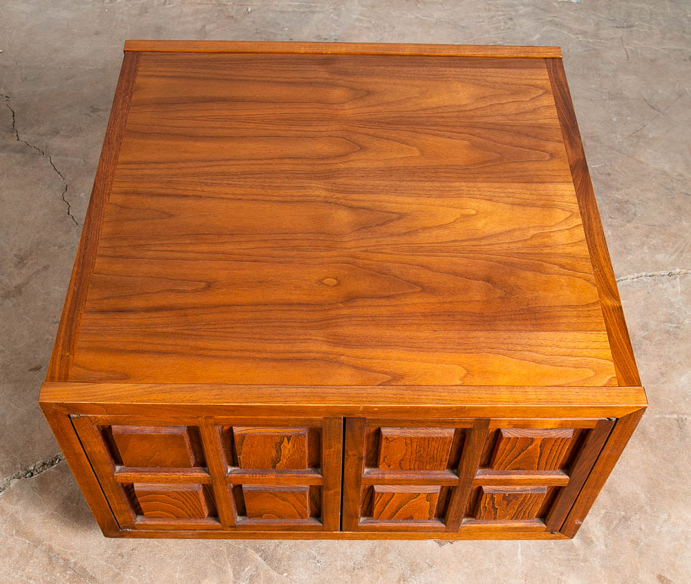 Mid Century Modern Side Table End Square Walnut Restored Cabinet Wood Cubist Mcm - Image 5