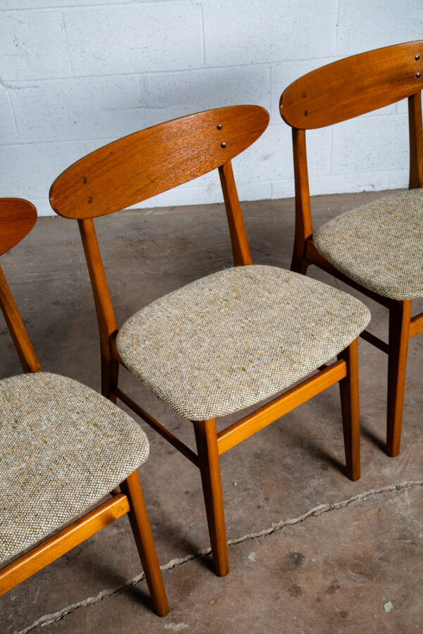 Mid Century Danish Modern Dining Chair Oatmeal Tweed Set 4 Teak Round Copenhagen - Image 9