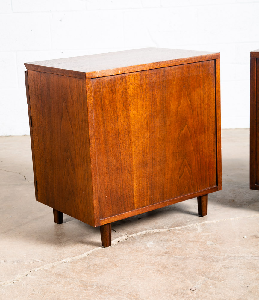 Mid Century Modern Nightstands End Side Tables John Stuart Walnut Drawer Cabinet - Image 7