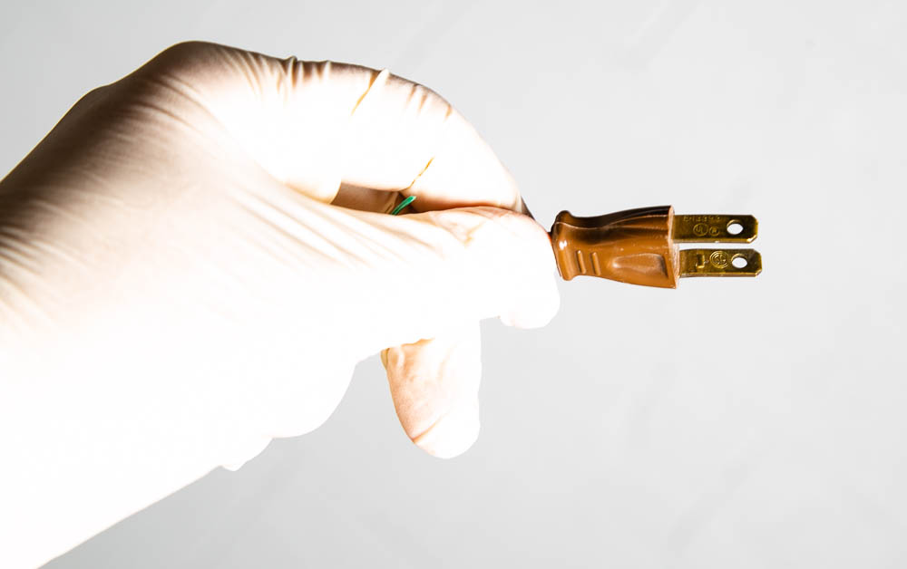 Mid Century Modern Table Lamp Solid Walnut Wood Round Studio Vintage Lighting NM - Image 7