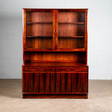 Mid Century Danish Modern Credenza Hutch Cabinet Glass Shelves Brouer Rosewood M