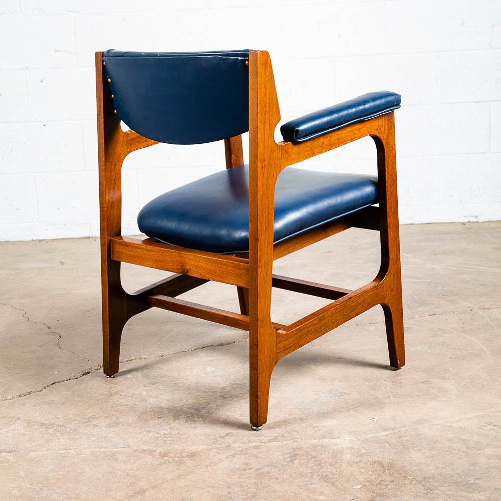 Mid Century Modern Lounge Chair Walnut Arms Blue Office Armchair Gunlocke Mcm VG - Image 3